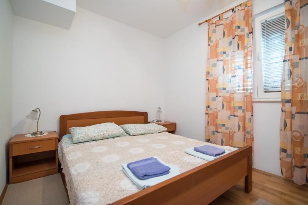Apartments Longo Supetar Zewnętrze zdjęcie