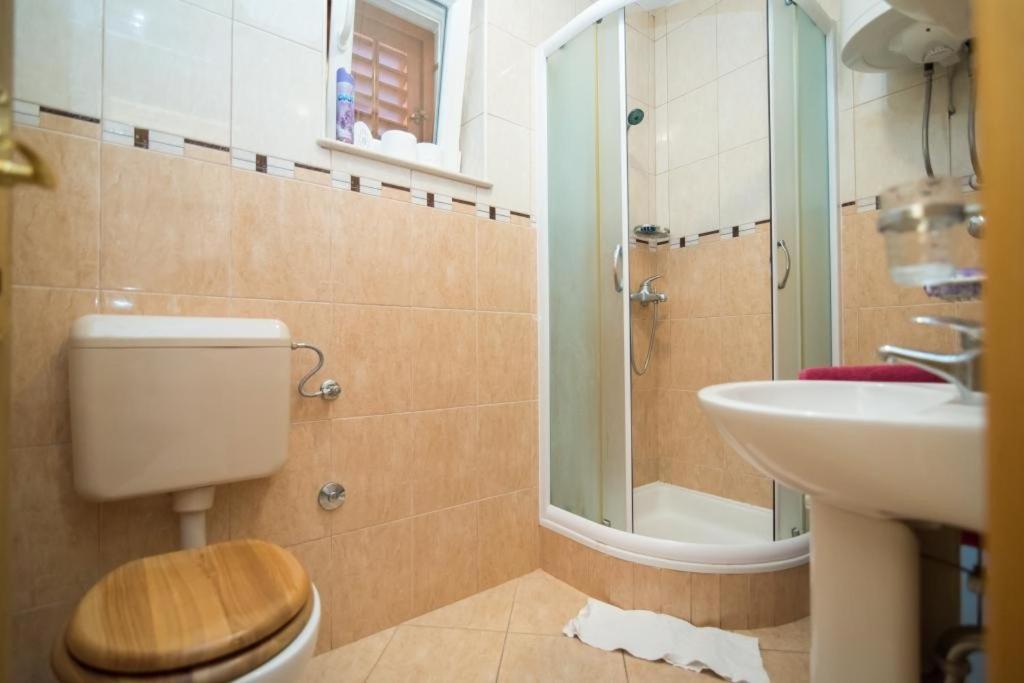 Apartments Longo Supetar Zewnętrze zdjęcie