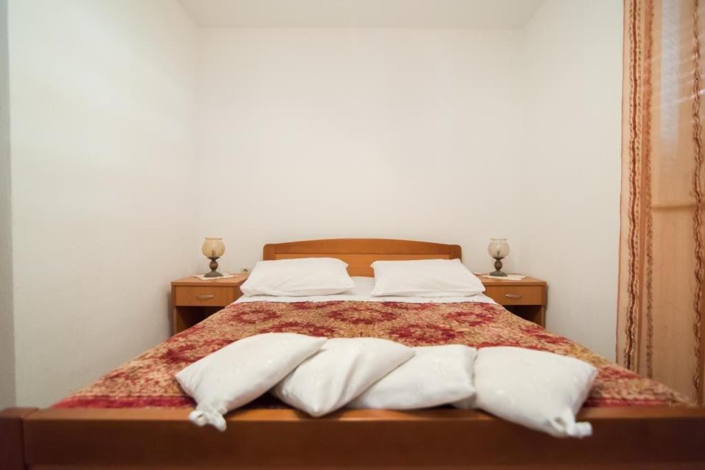Apartments Longo Supetar Zewnętrze zdjęcie